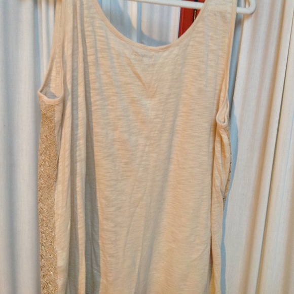 Lucky Brand Metallic Gold Embroidered Lace Tank Top Size 2X - Picture 7 of 9